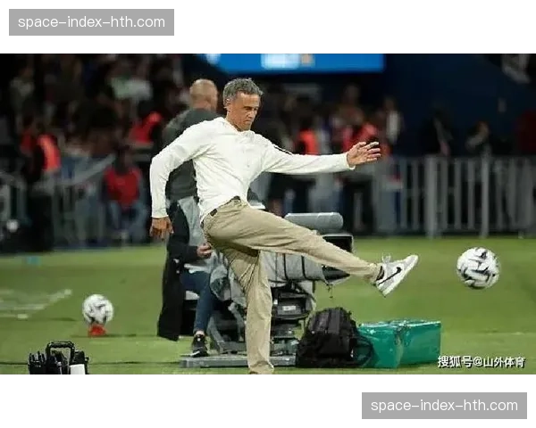 巴黎圣日耳曼备战图卢兹，恩里克强调高强度跑动训练